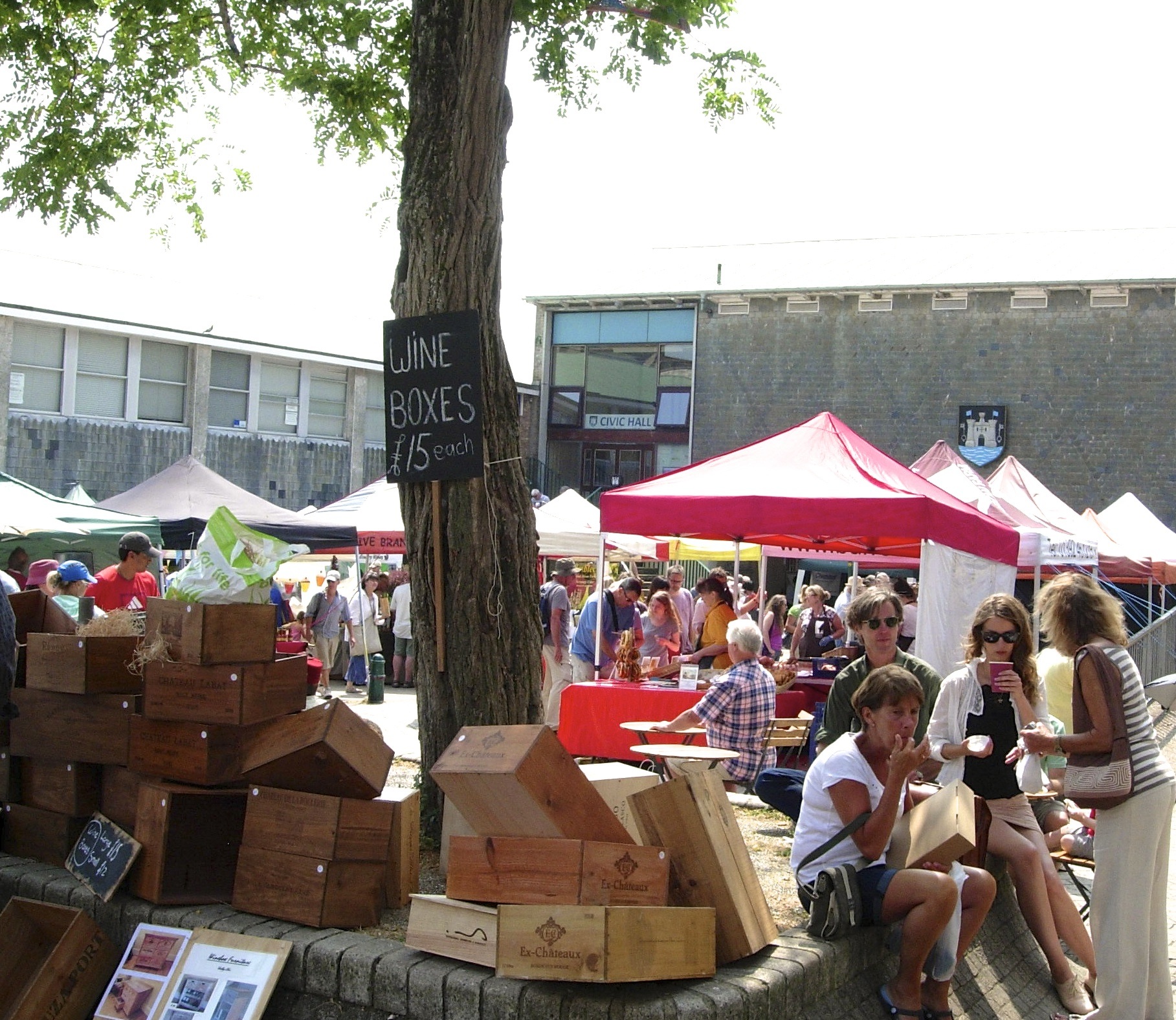 Totnes Good Food Sunday Market Visit South Devon